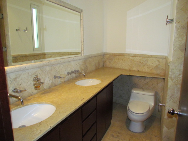 4 bed Apartment For Sale in Escazu, San Jose - thumb 7