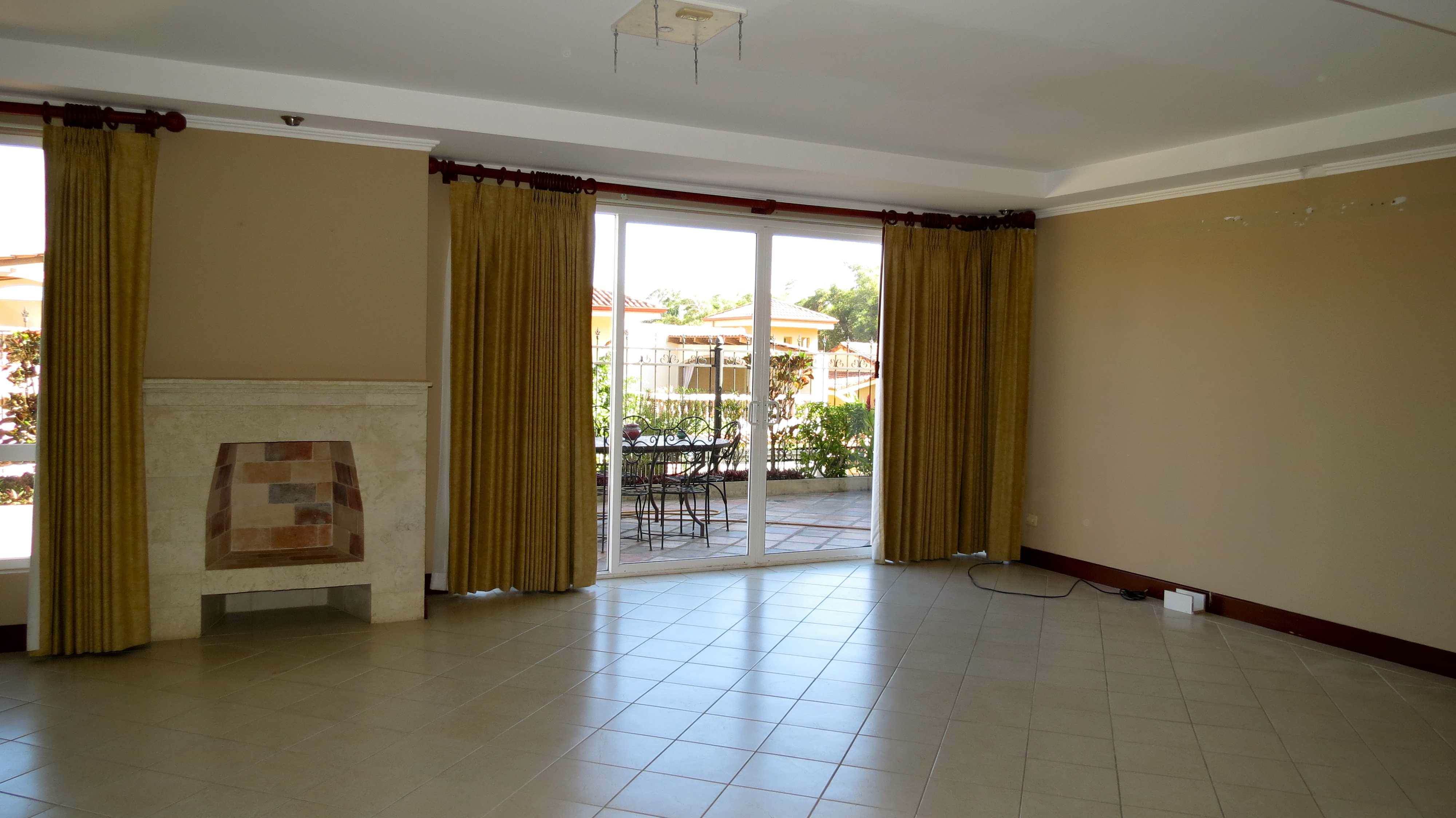 3 bed Condo For Sale in Jaboncillo, San Jose - thumb 3