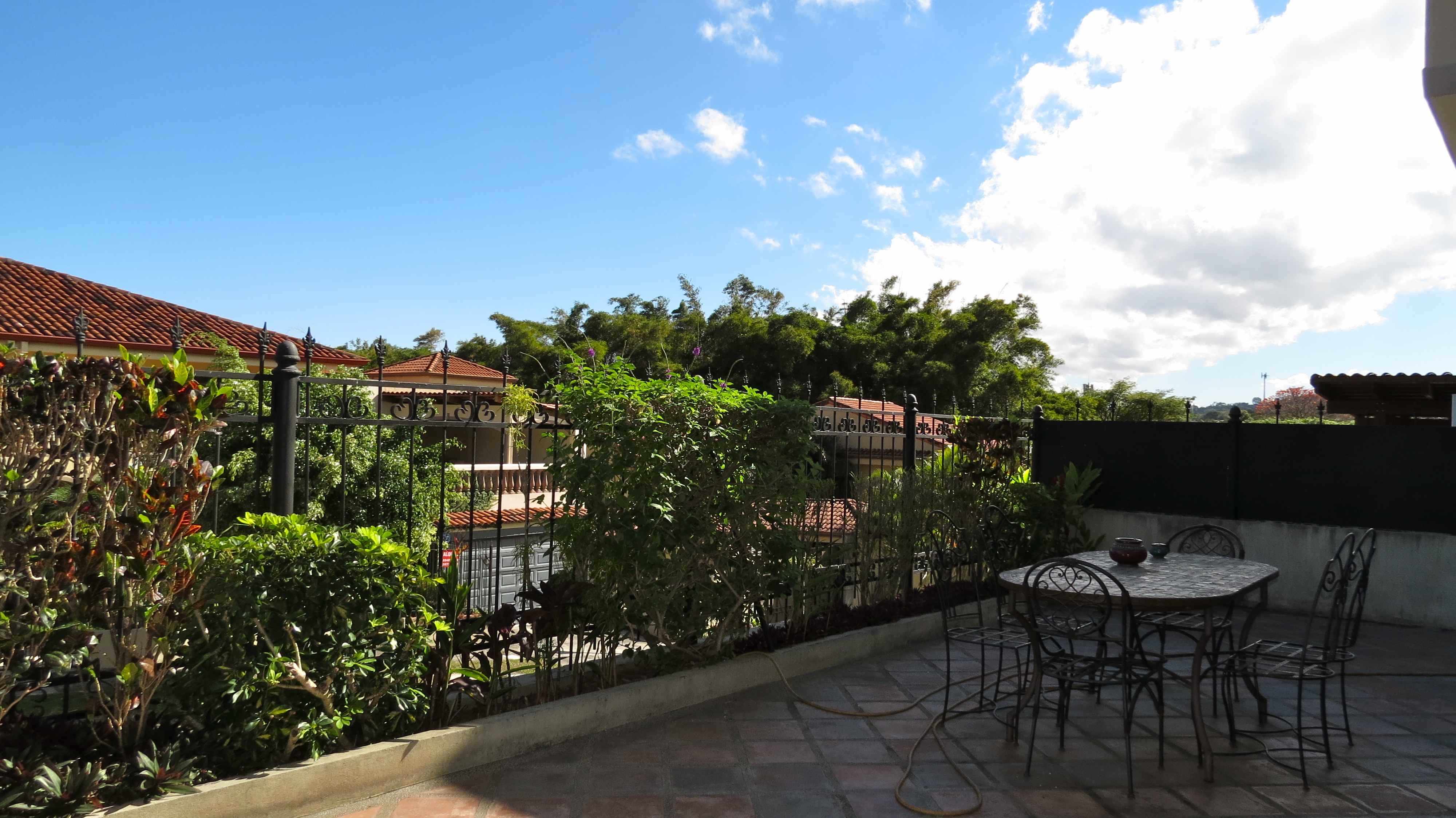 3 bed Condo For Sale in Jaboncillo, San Jose - thumb 1