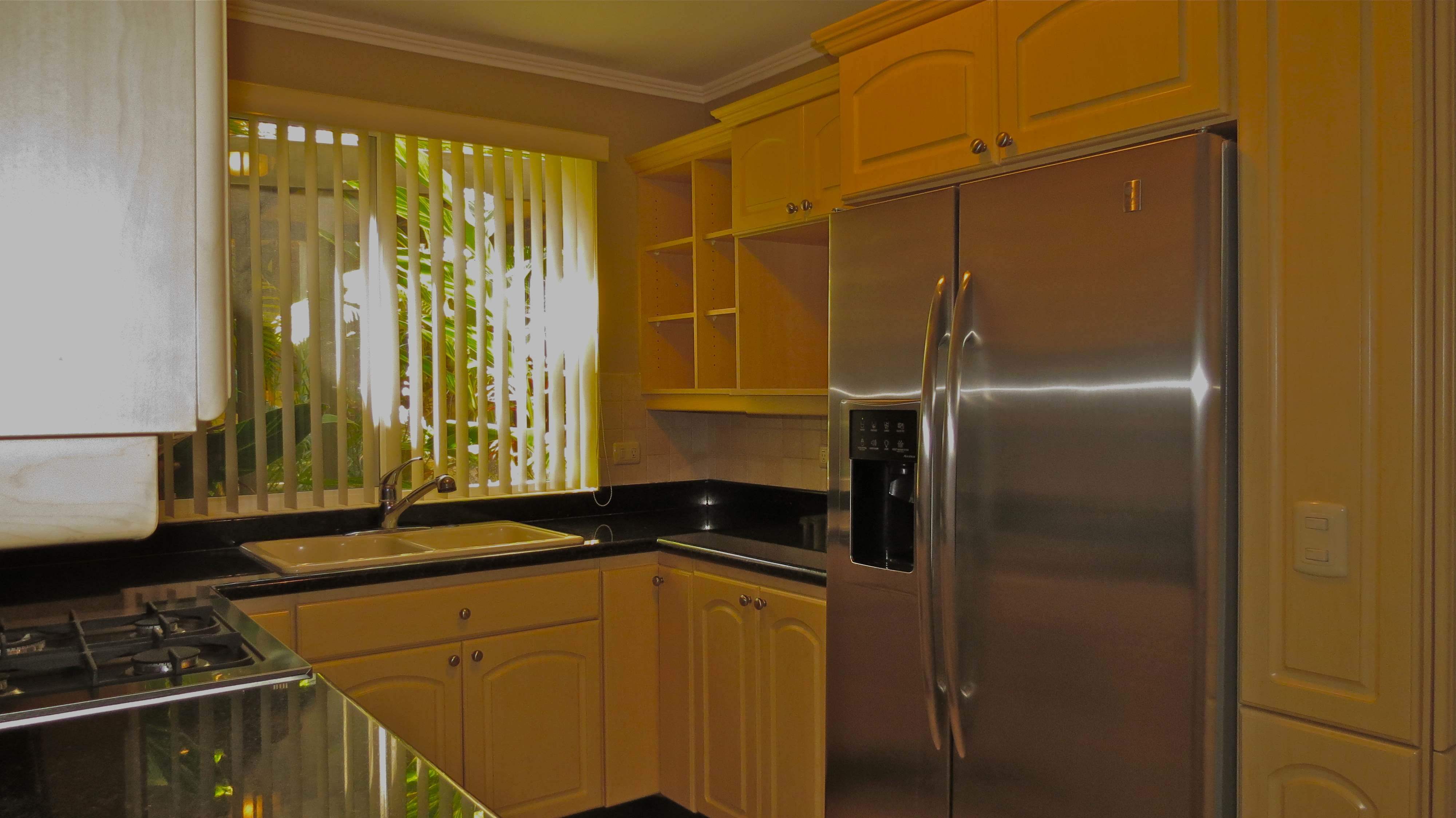3 bed Condo For Sale in Jaboncillo, San Jose - thumb 8