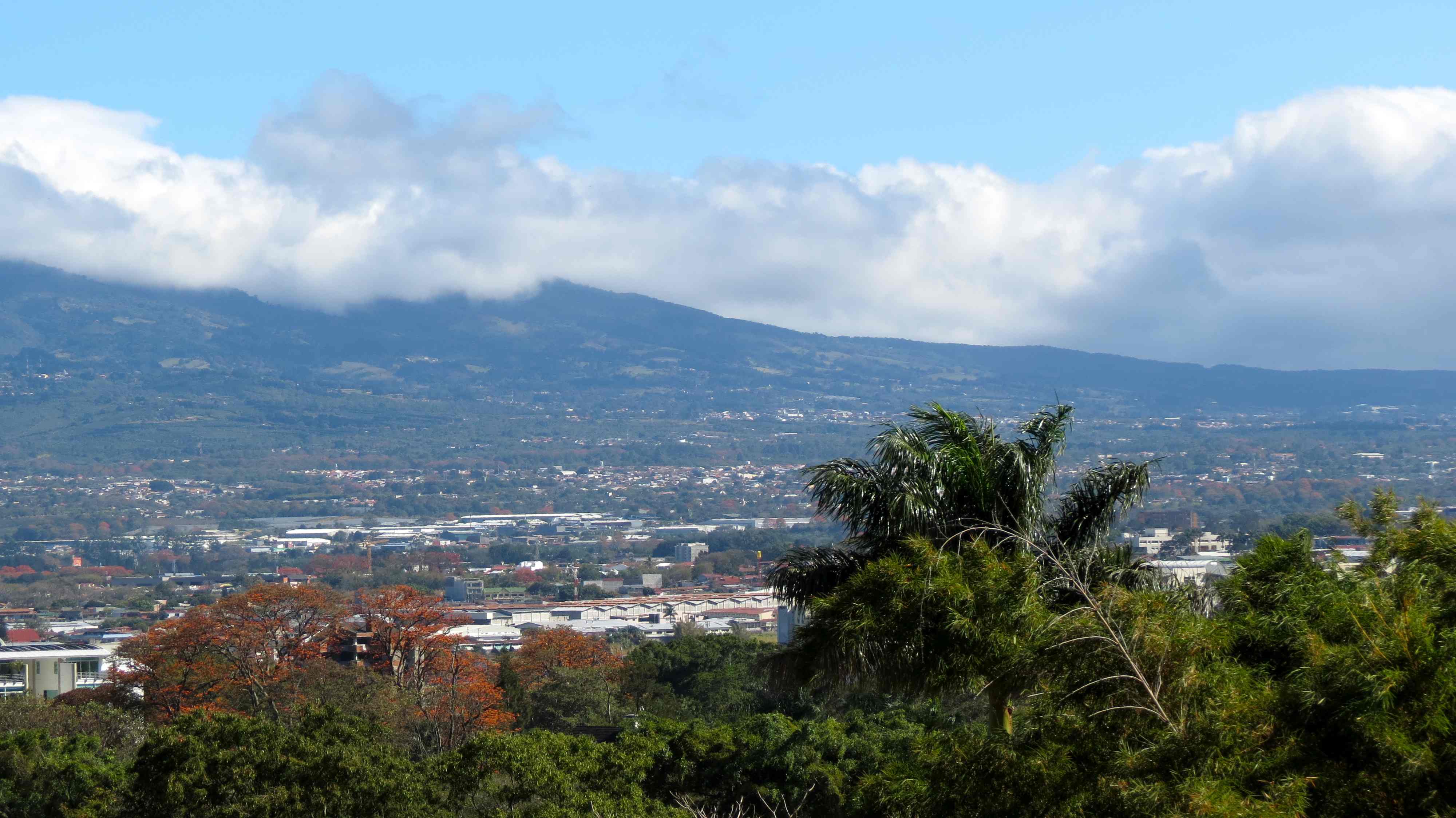3 bed Condo For Sale in Jaboncillo, San Jose - thumb 13