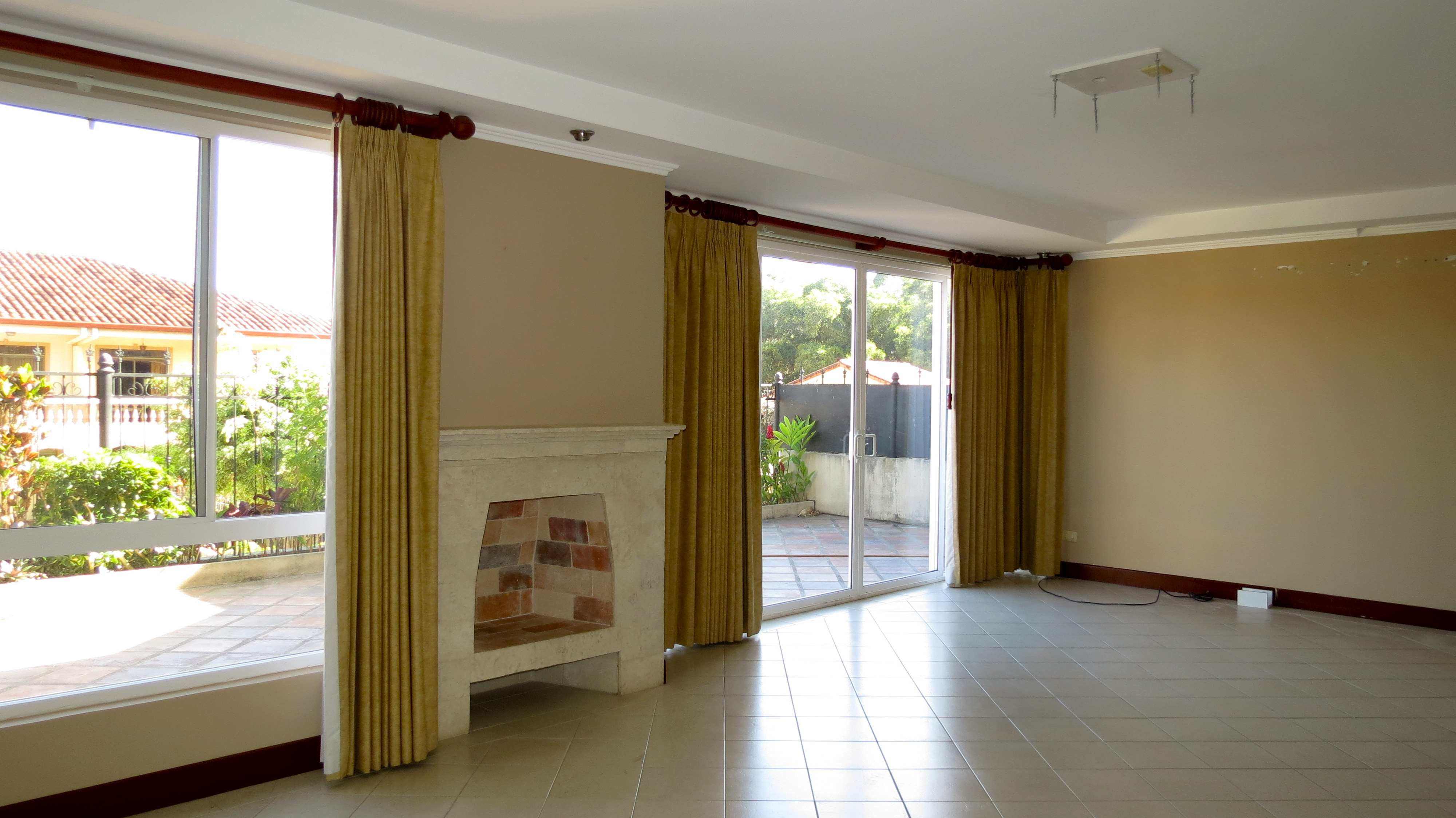 3 bed Condo For Sale in Jaboncillo, San Jose - thumb 2