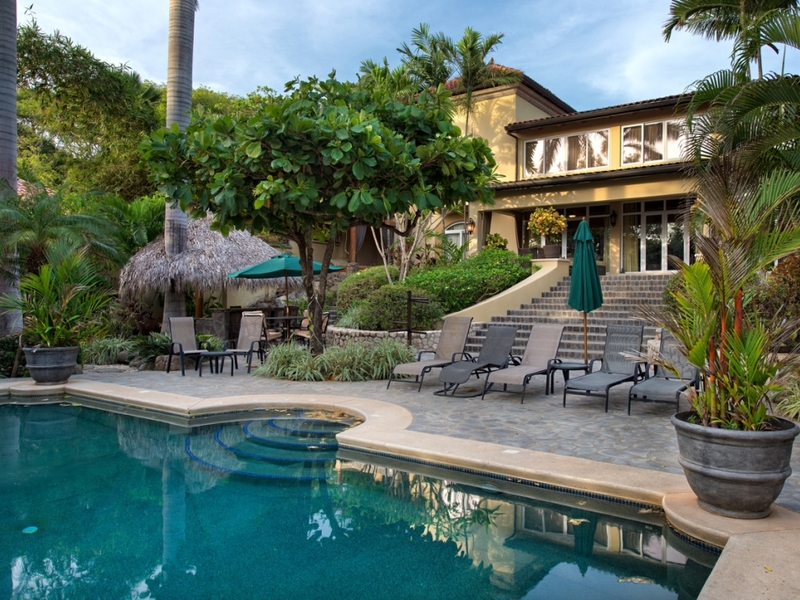 6 bed Single Family Homes For Sale in Tamarindo, Guanacaste - 1