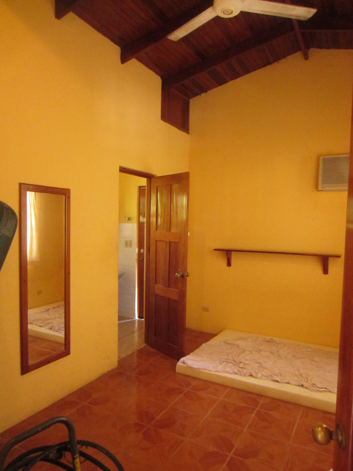 6 bed Single Family Homes For Sale in Manuel Antonio, Puntarenas - thumb 22