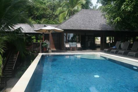 5 bed Single Family Homes For Sale in Manuel Antonio, Puntarenas - thumb 1