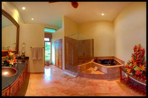 4 bed Single Family Homes For Sale in Manuel Antonio, Puntarenas - thumb 15