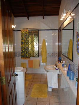 2 bed Single Family Homes For Sale in Manuel Antonio, Puntarenas - thumb 16