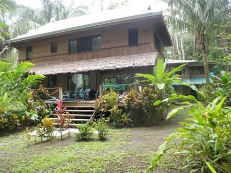 4 bed Single Family Homes For Sale in Manuel Antonio, Puntarenas - thumb 4