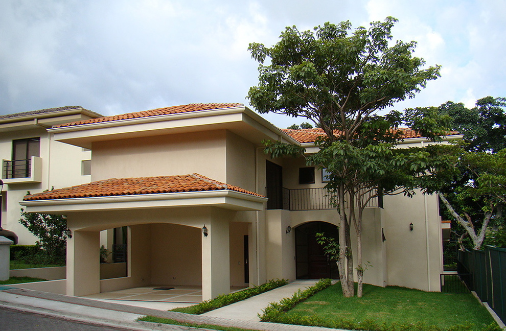4 bed Single Family Homes For Sale in Escazu, San Jose - thumb 1