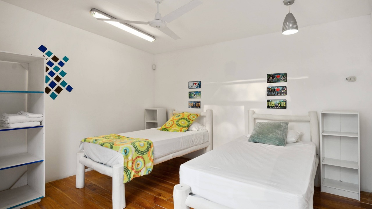 7 bed Single Family Homes For Sale in Tamarindo, Guanacaste - thumb 7