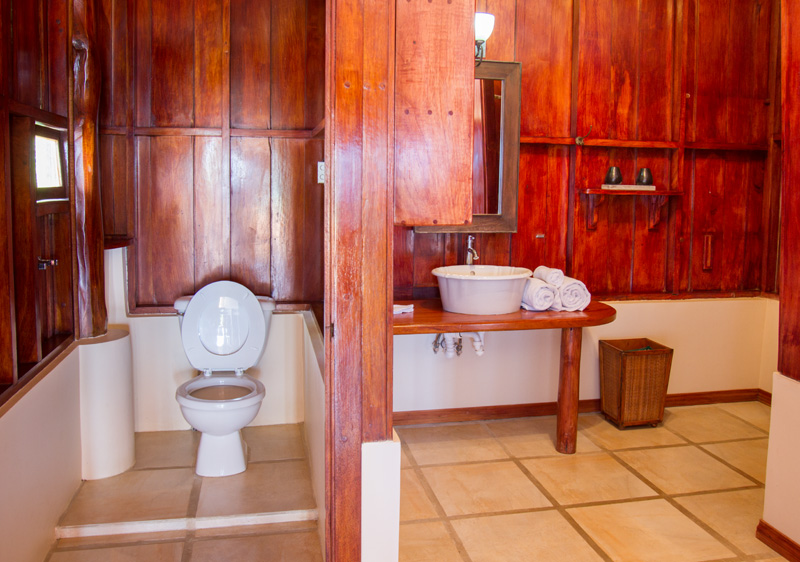 7 bed Single Family Homes For Sale in Tamarindo, Guanacaste - thumb 10