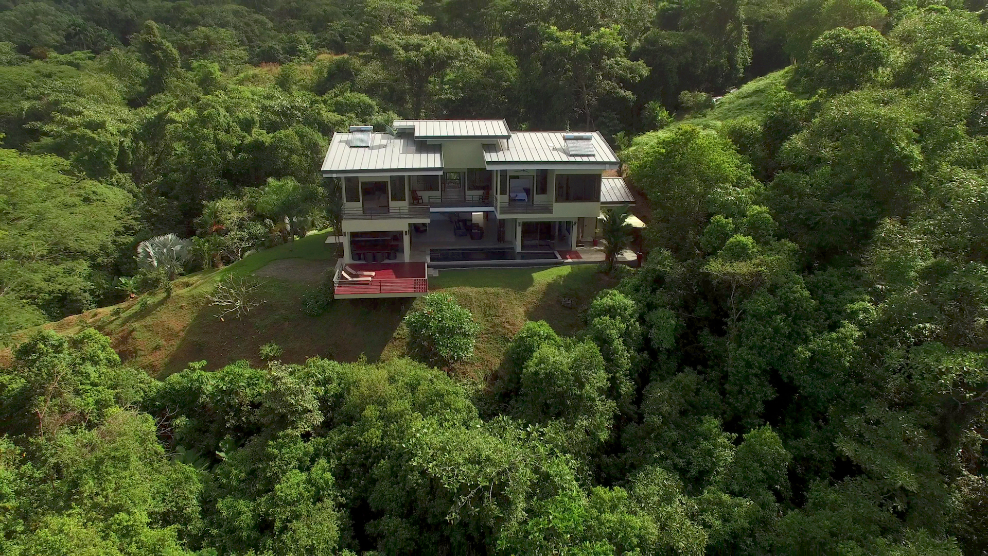 4 bed Single Family Homes For Sale in Dominical, Puntarenas - thumb 4