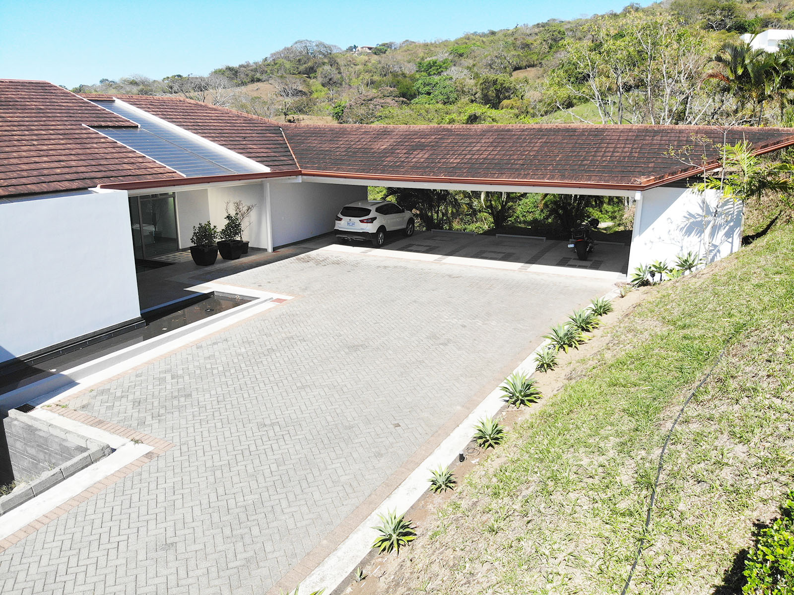 6 bed Single Family Homes For Sale in Ciudad Colon, San Jose - thumb 28
