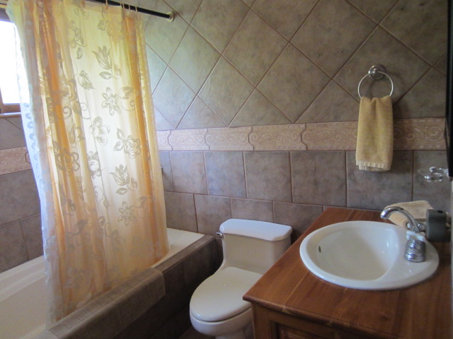 3 bed Single Family Homes For Sale in Esterillos, Puntarenas - thumb 27