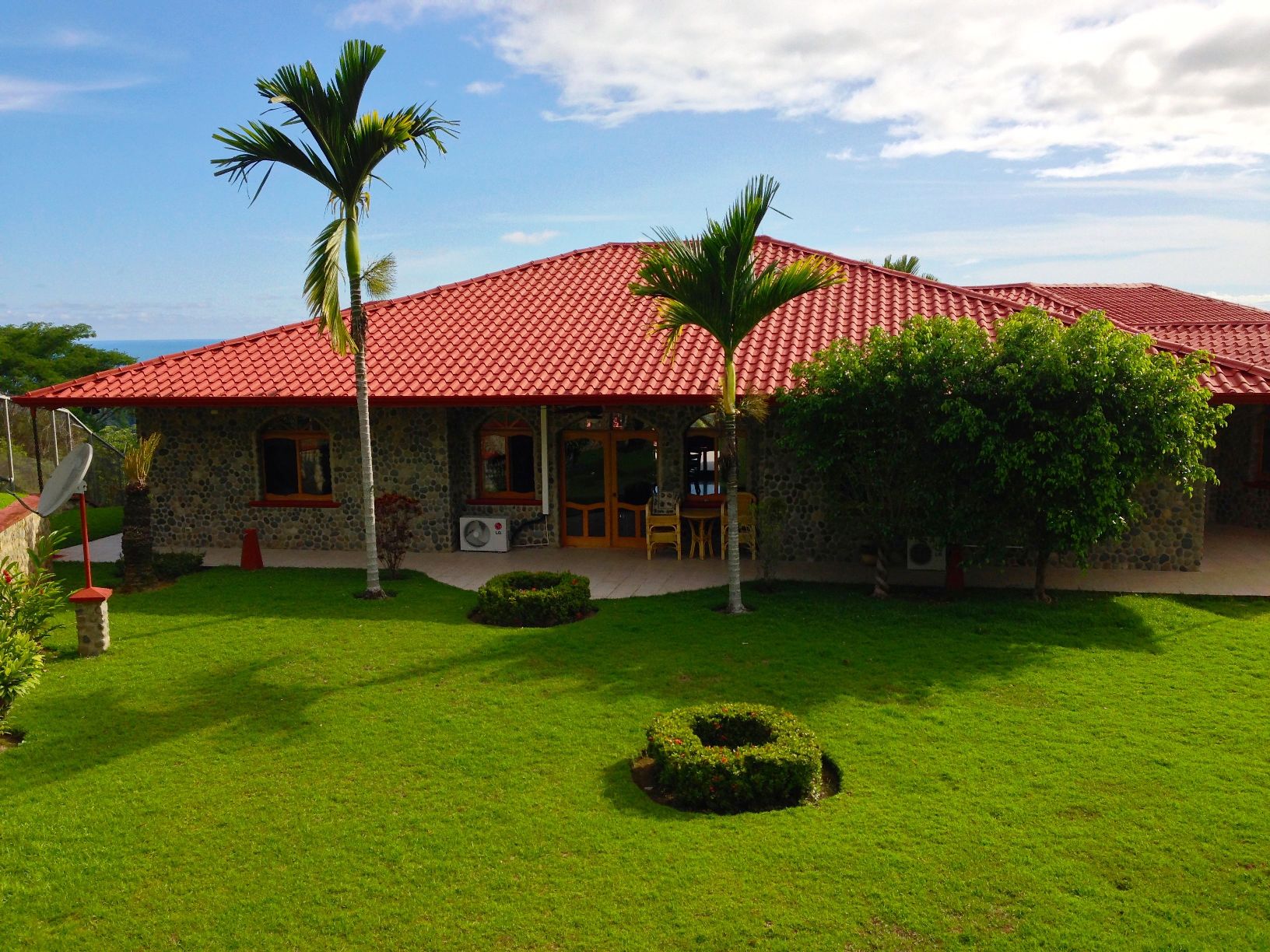 5 bed Single Family Homes For Sale in Ojochal, Puntarenas - thumb 22