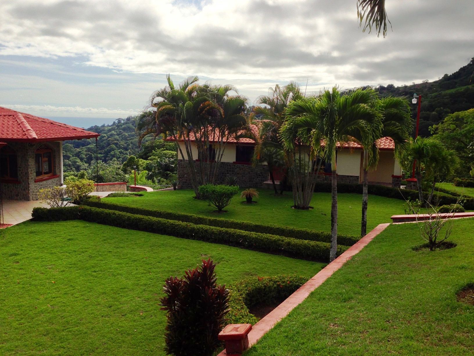 5 bed Single Family Homes For Sale in Ojochal, Puntarenas - thumb 14