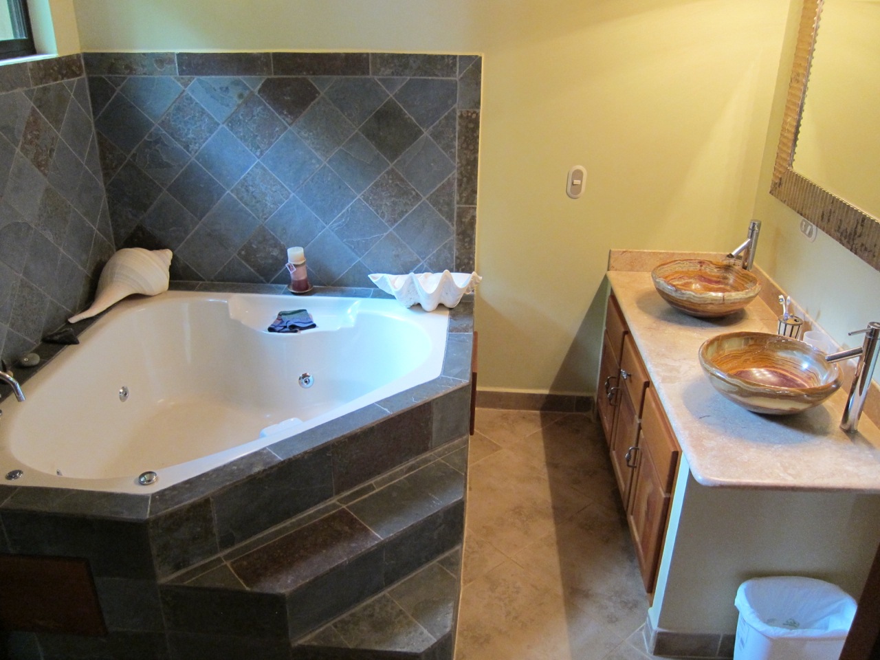 3 bed Single Family Homes For Sale in Uvita, Puntarenas - thumb 9