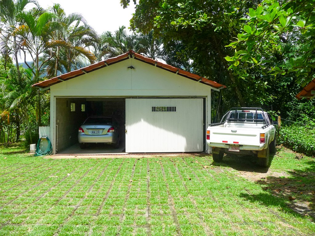 3 bed Single Family Homes For Sale in Ojochal, Puntarenas - thumb 17