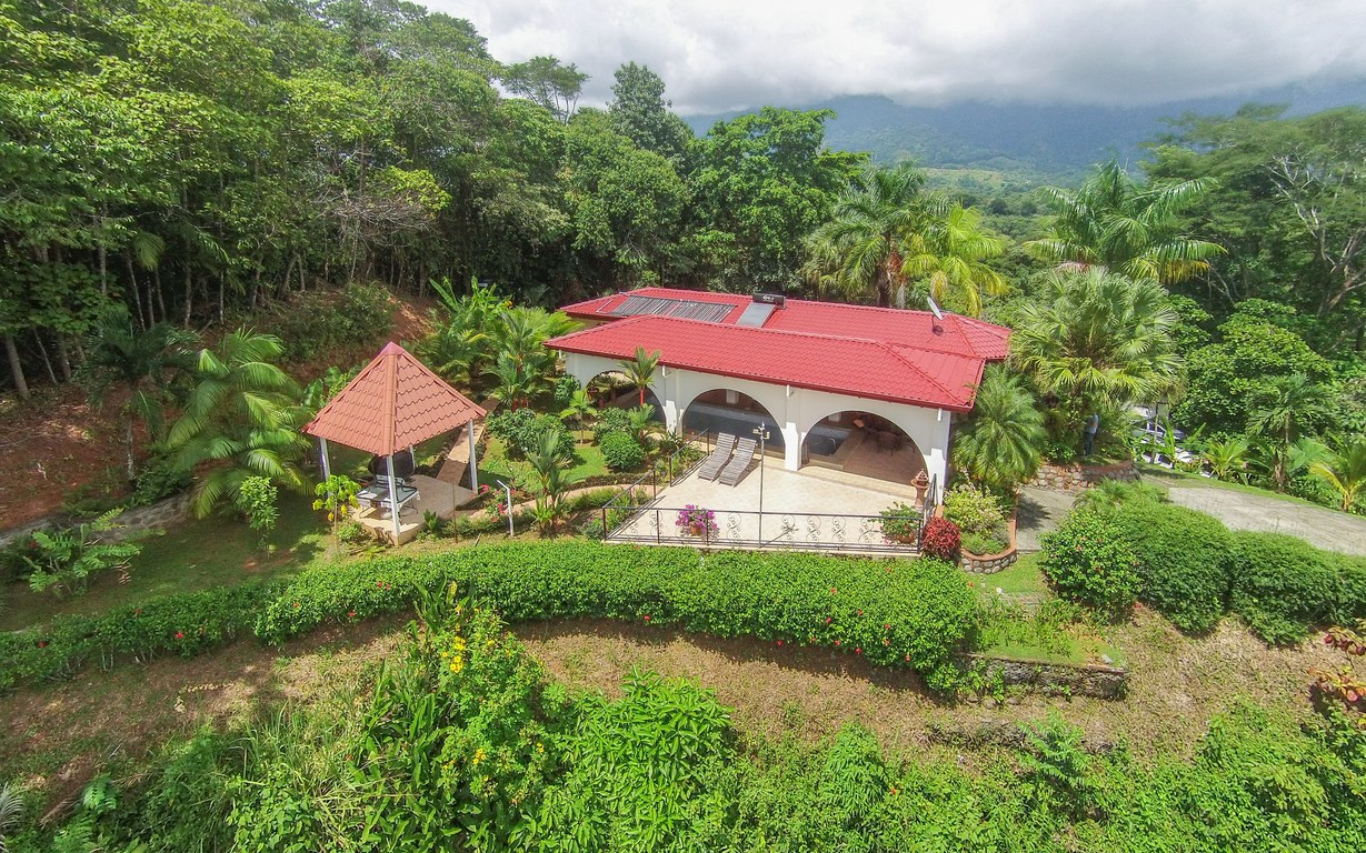 3 bed Single Family Homes For Sale in Ojochal, Puntarenas - thumb 1