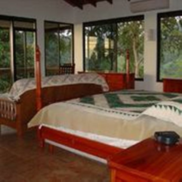 3 bed Single Family Homes For Sale in Dominical, Puntarenas - thumb 13