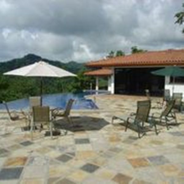 3 bed Single Family Homes For Sale in Dominical, Puntarenas - thumb 19