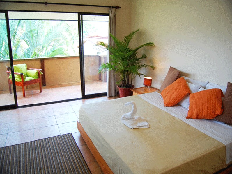 6 bed Single Family Homes For Sale in Manuel Antonio, Puntarenas - thumb 19