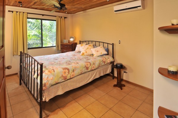 4 bed Single Family Homes For Sale in Esterillos, Puntarenas - thumb 24