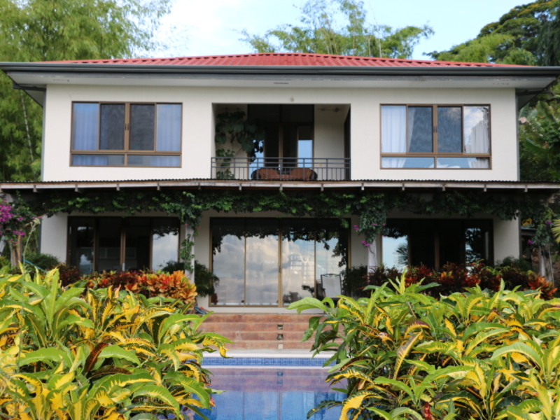 3 bed Single Family Homes For Sale in Dominical, Puntarenas - 1