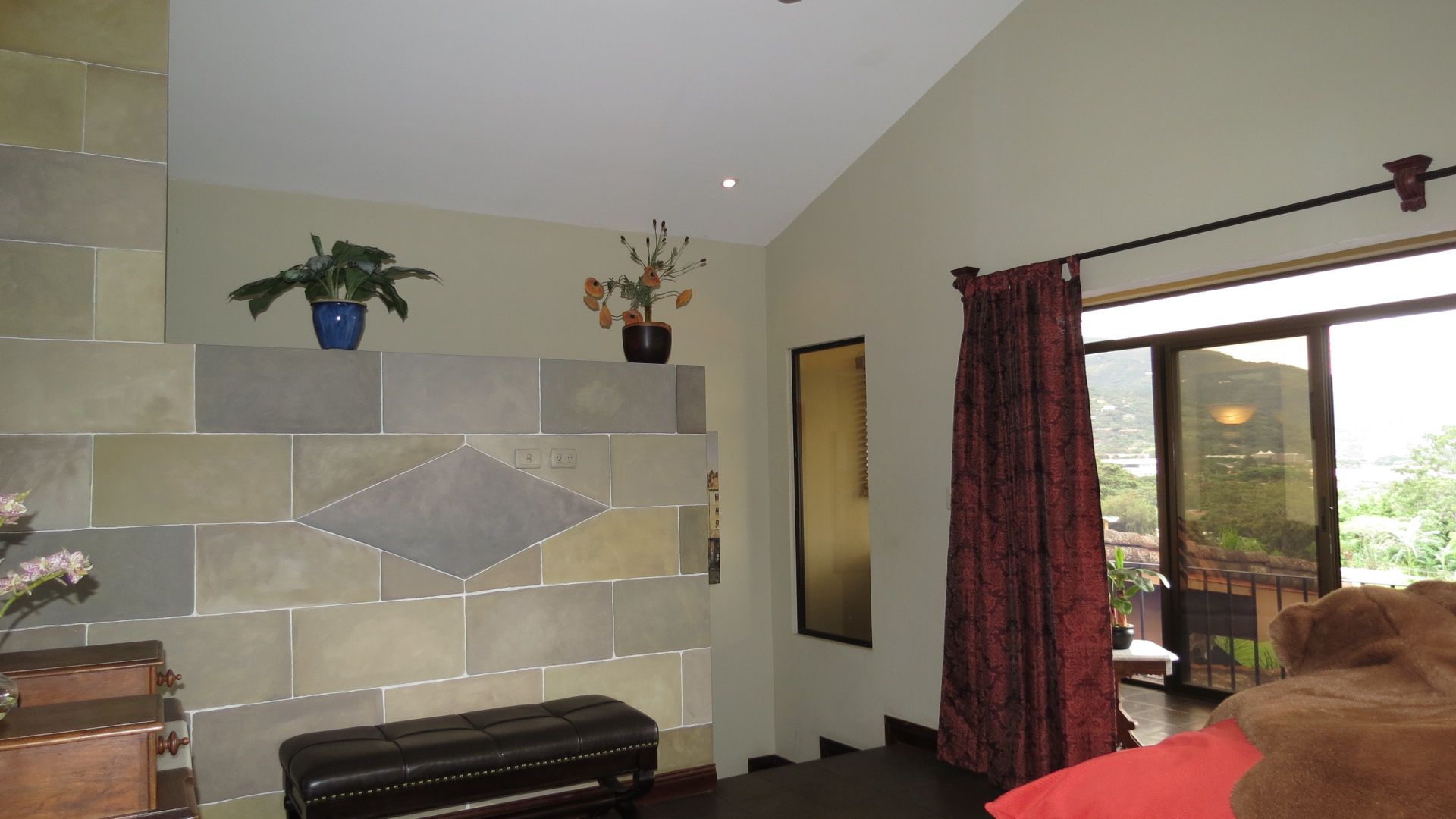 4 bed Single Family Homes For Sale in Santa Ana, San Jose - thumb 16