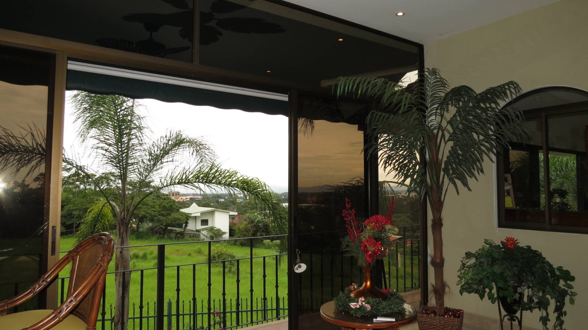 4 bed Single Family Homes For Sale in Santa Ana, San Jose - thumb 9