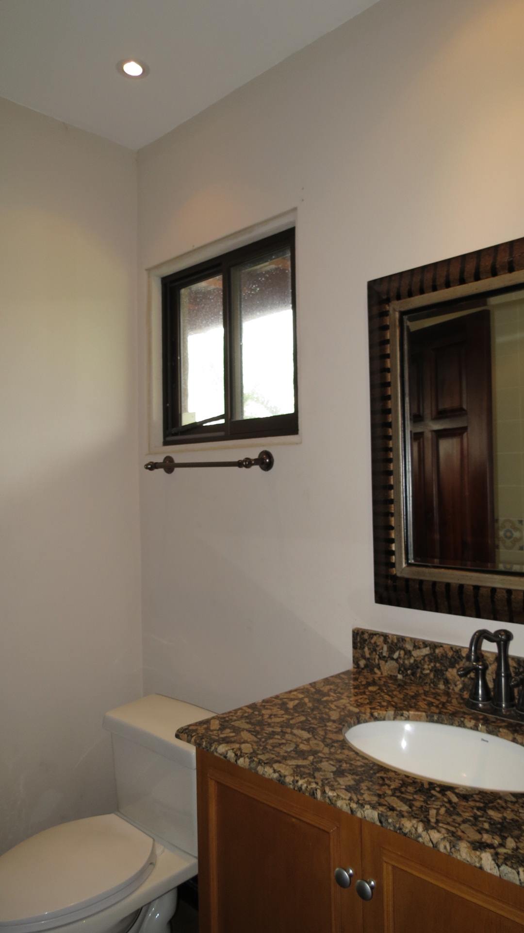 4 bed Single Family Homes For Sale in Santa Ana, San Jose - thumb 21