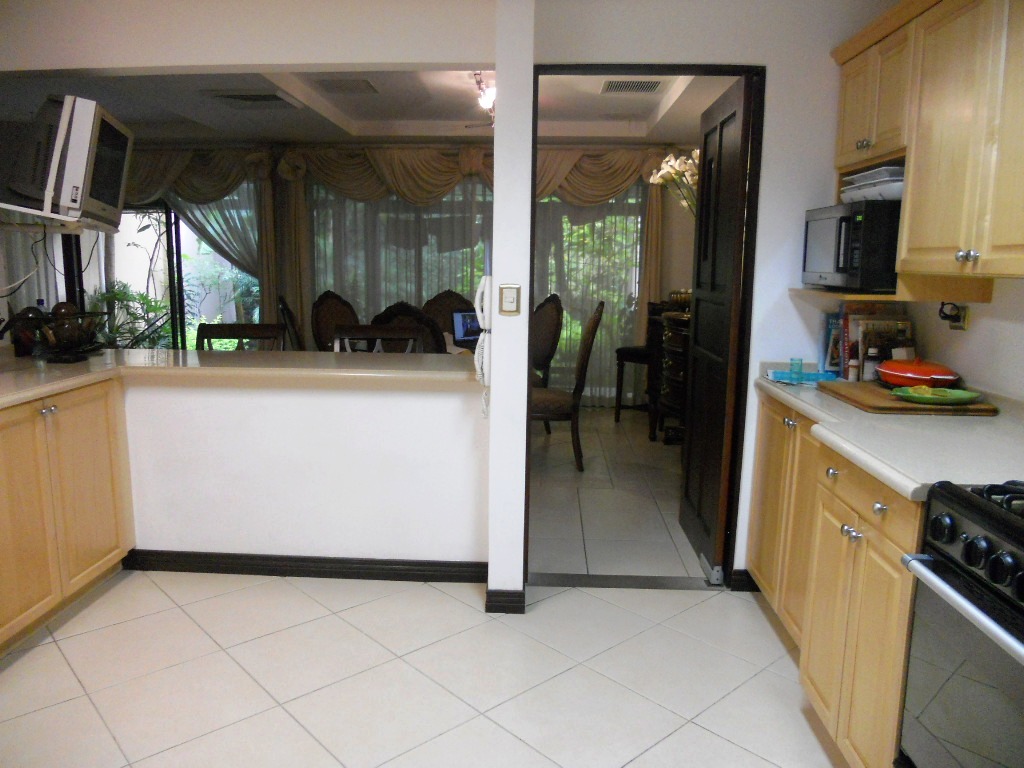 3 bed Condo For Sale in Santa Ana, San Jose - thumb 18