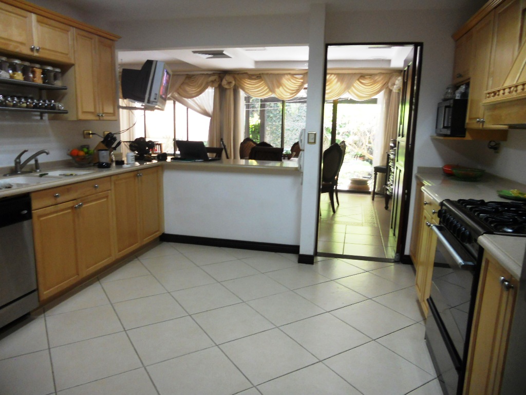 3 bed Condo For Sale in Santa Ana, San Jose - thumb 19