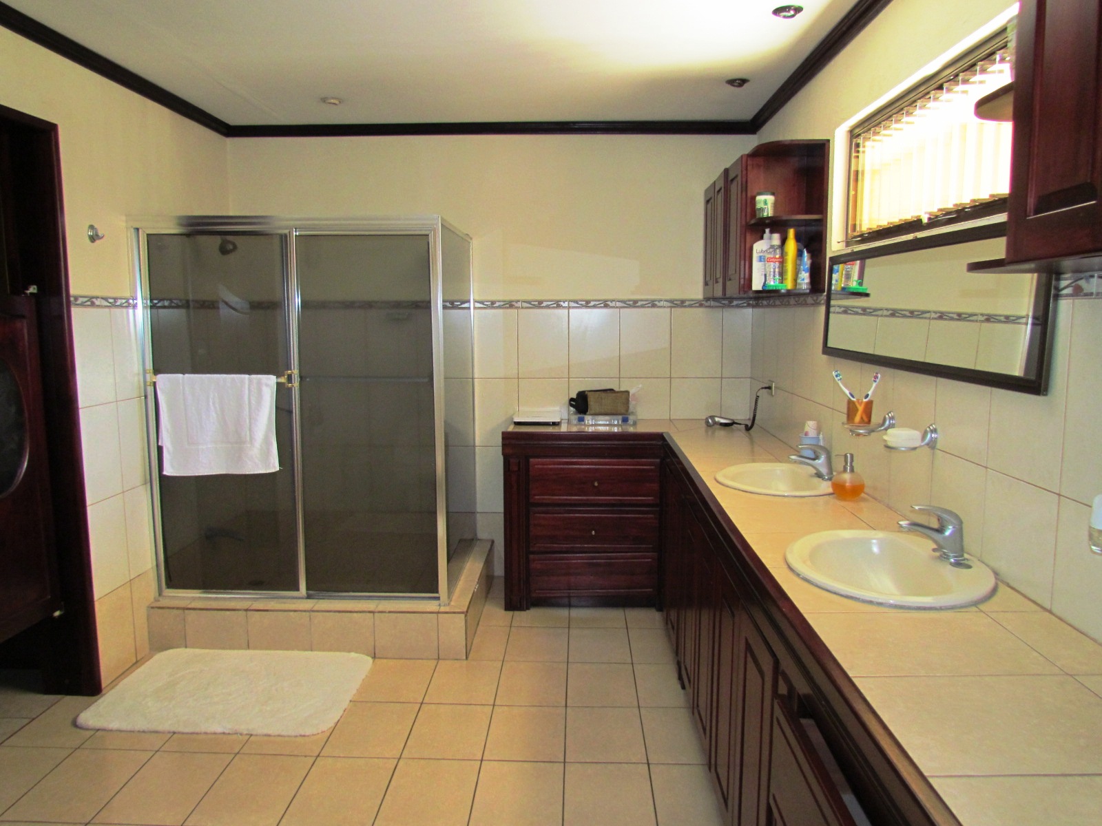 4 bed Single Family Homes For Sale in Escazu, San Jose - thumb 24