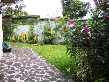 4 bed Single Family Homes For Sale in Escazu, San Jose - thumb 19