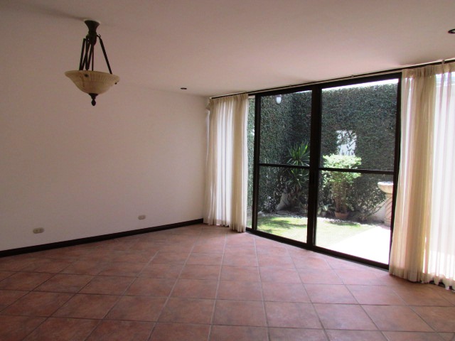 3 bed Condo For Sale in Santa Ana, San Jose - thumb 14