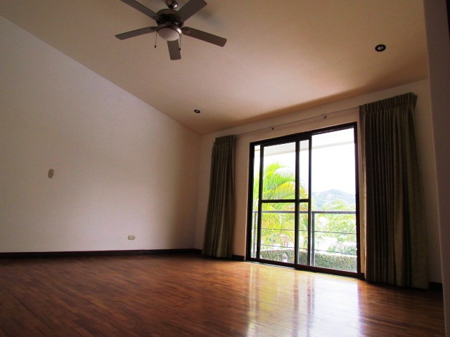 3 bed Condo For Sale in Santa Ana, San Jose - thumb 15