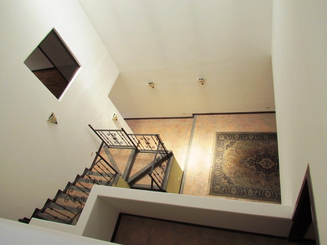 3 bed Condo For Sale in Santa Ana, San Jose - thumb 9
