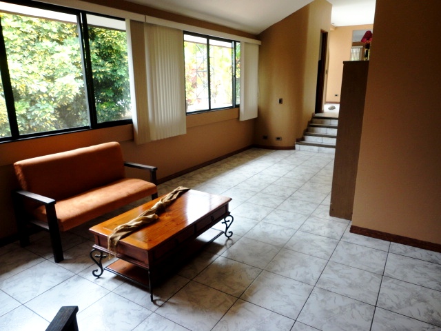 4 bed Single Family Homes For Sale in La Garita, Alajuela - thumb 19