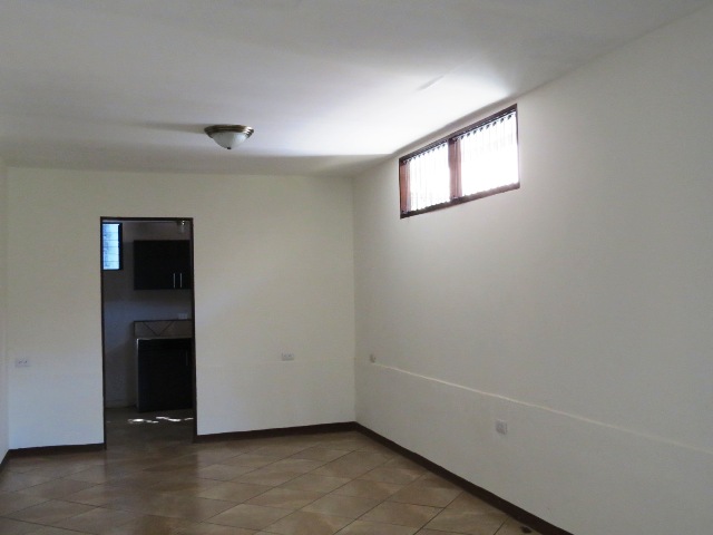 3 bed Single Family Homes For Sale in Santa Ana, San Jose - thumb 16