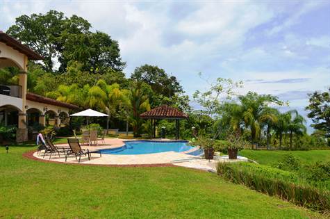 4 bed Single Family Homes For Sale in Dominical, Puntarenas - thumb 27