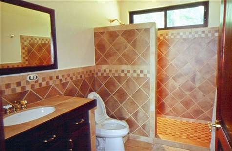 4 bed Single Family Homes For Sale in Dominical, Puntarenas - thumb 17