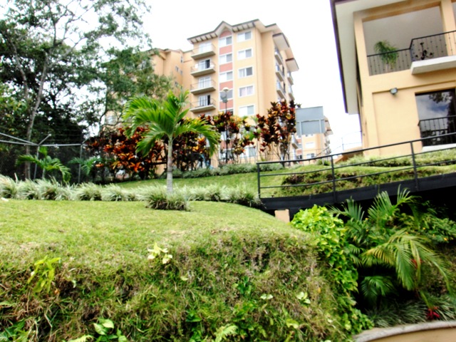 2 bed Apartment For Sale in Escazu, San Jose - thumb 15