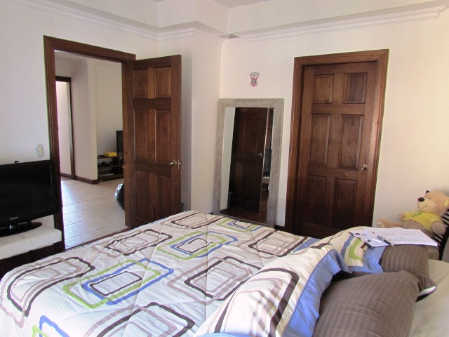 3 bed Apartment For Sale in Escazu, San Jose - thumb 18