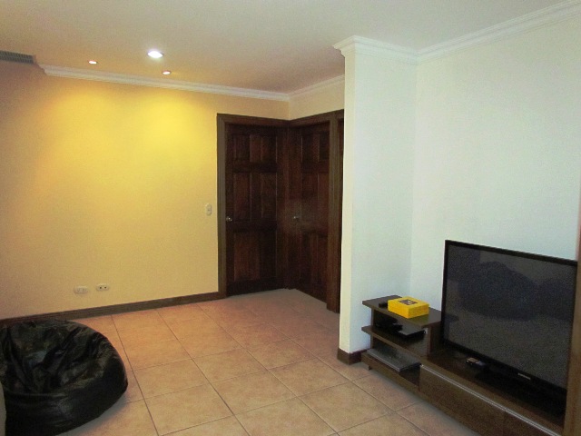 3 bed Apartment For Sale in Escazu, San Jose - thumb 11