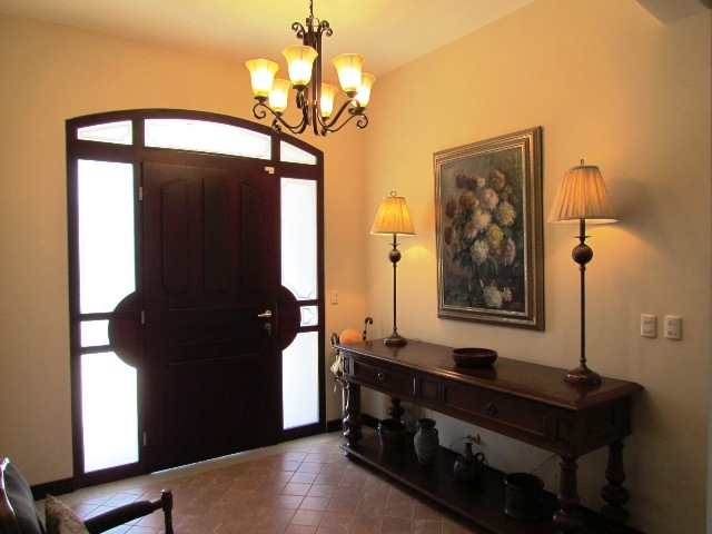 4 bed Single Family Homes For Sale in Ciudad Colon, San Jose - thumb 5