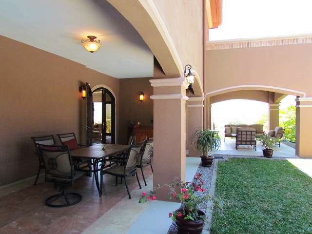 4 bed Single Family Homes For Sale in Ciudad Colon, San Jose - thumb 19