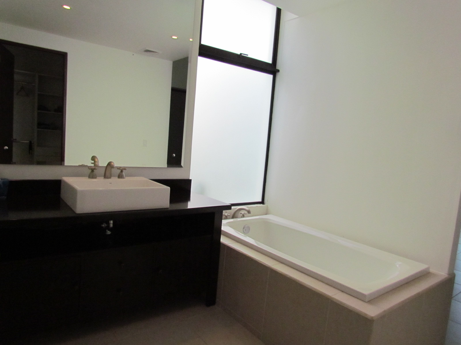 2 bed Apartment For Sale in Herradura, Puntarenas - thumb 16