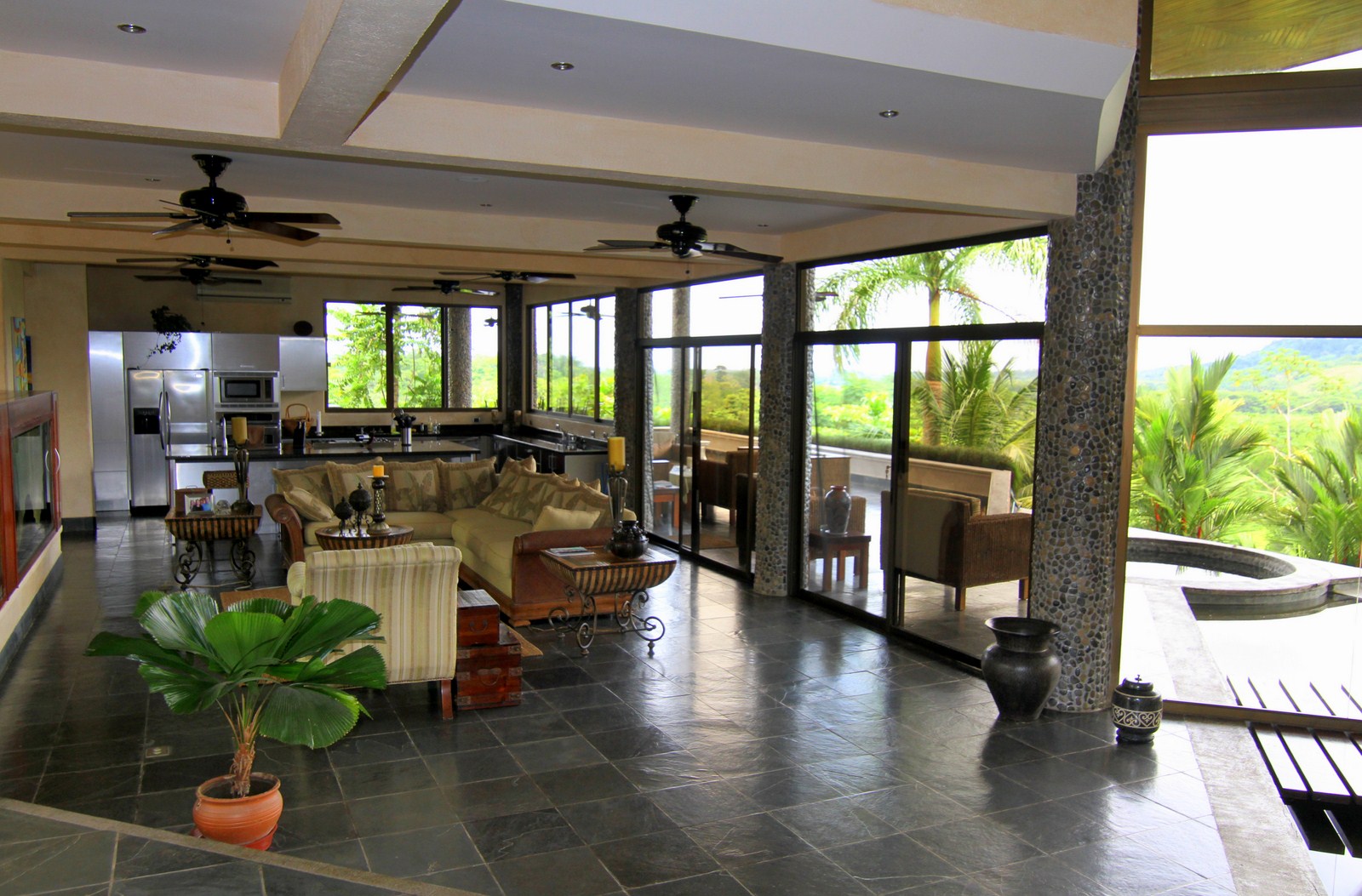 6 bed Single Family Homes For Sale in Manuel Antonio, Puntarenas - thumb 29