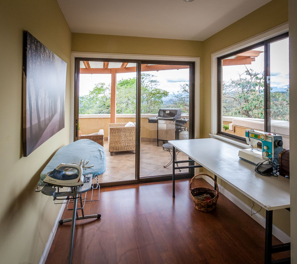 5 bed Single Family Homes For Sale in Ciudad Colon, San Jose - thumb 27